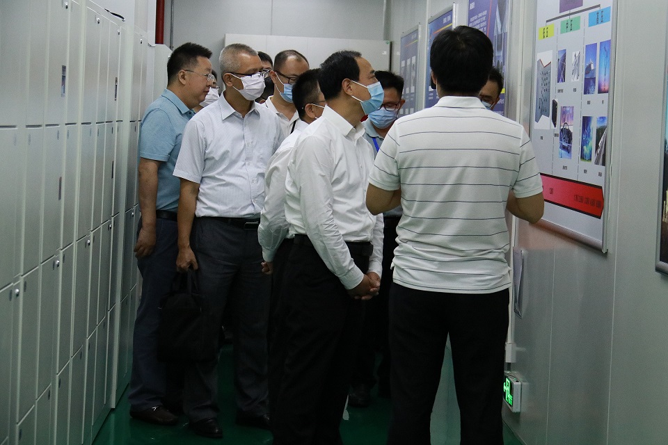 1635297572961889.jpg 东莞市长吕成蹊访问天域半导体 20211008.jpg